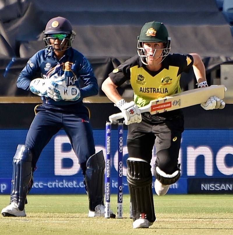 Beth Mooney batting for Australia against Sri Lanka at the 2020 Women’s T20 World Cup